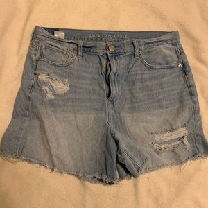 American Eagle Mom shorts, size 14